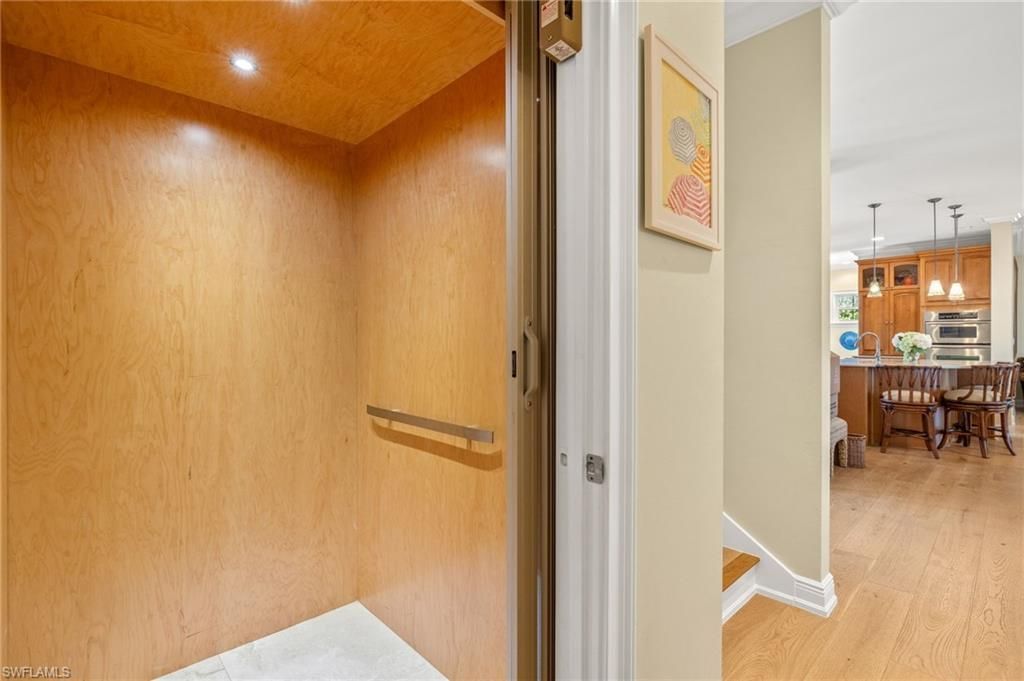 2391 Shop Rd, Sanibel, FL 33957 Photo