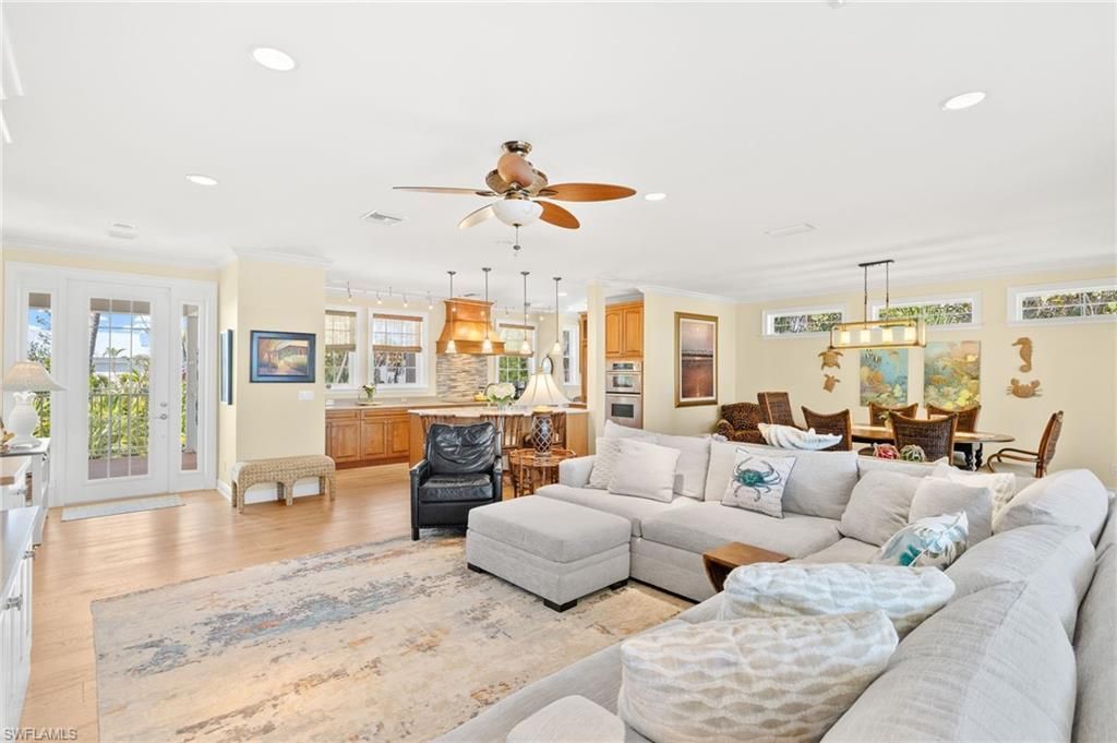 2391 Shop Rd, Sanibel, FL 33957 Photo