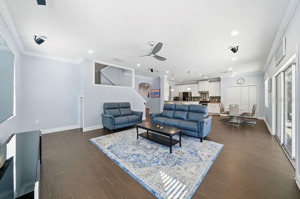 10534 Lake Seminole Terrace, Seminole, FL 33772 Photo