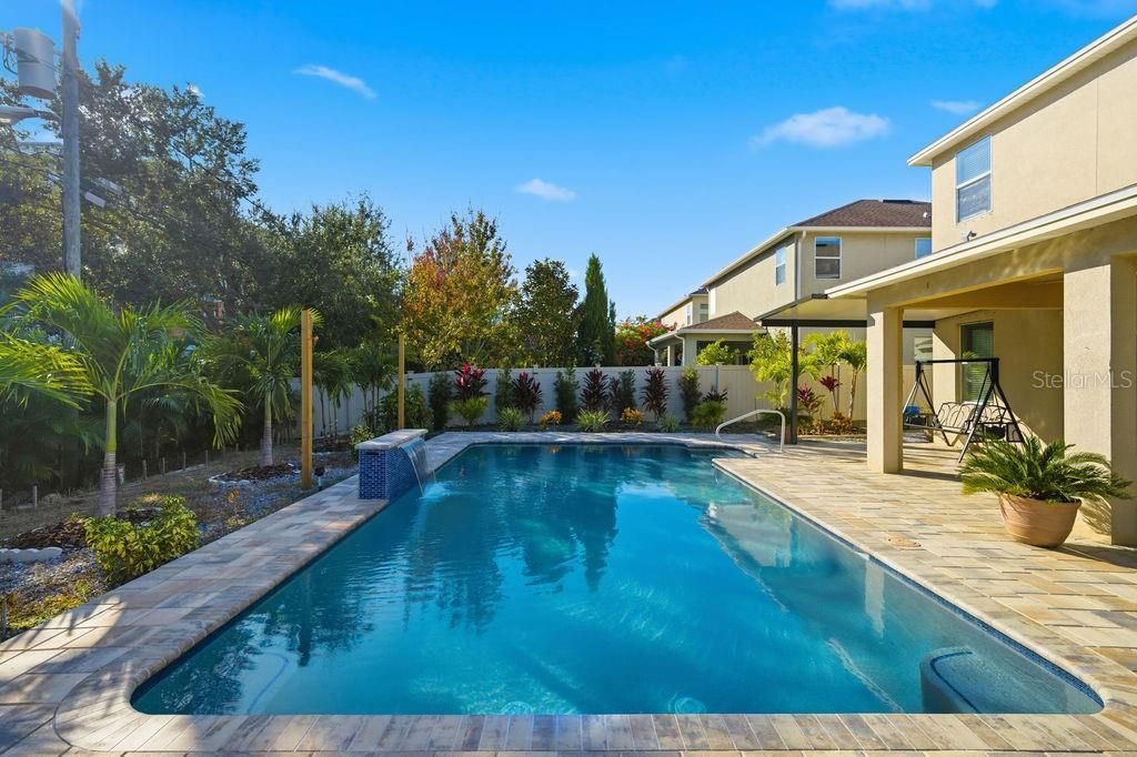 10534 Lake Seminole Terrace, Seminole, FL 33772 Photo