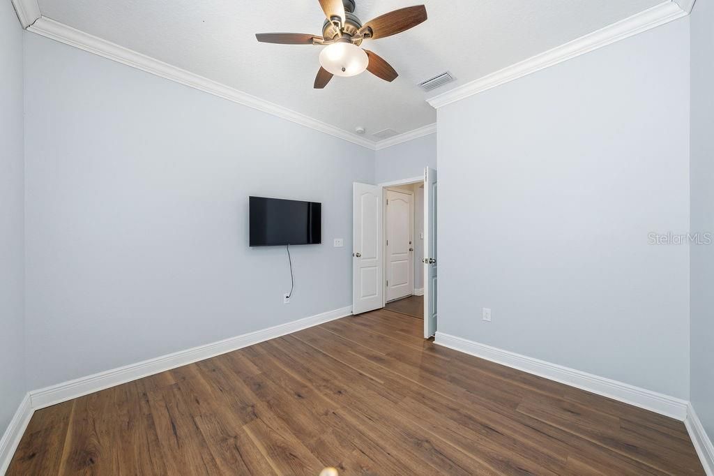 10534 Lake Seminole Terrace, Seminole, FL 33772 Photo