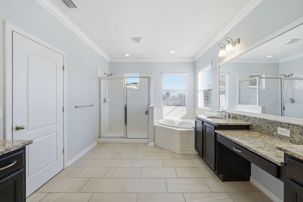 10534 Lake Seminole Terrace, Seminole, FL 33772 Photo