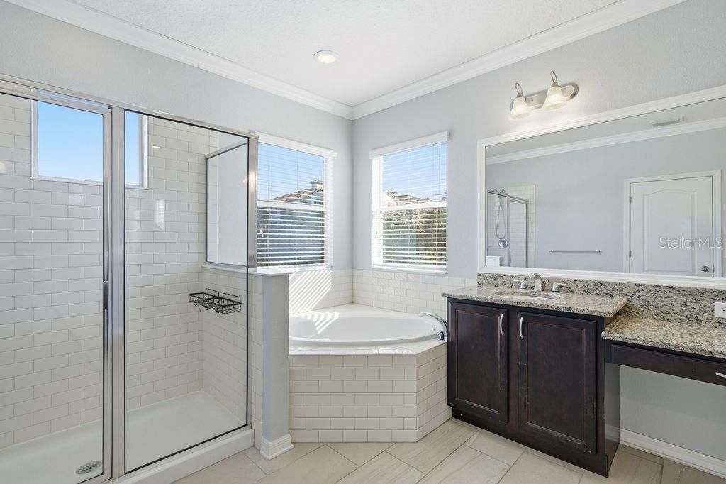 10534 Lake Seminole Terrace, Seminole, FL 33772 Photo