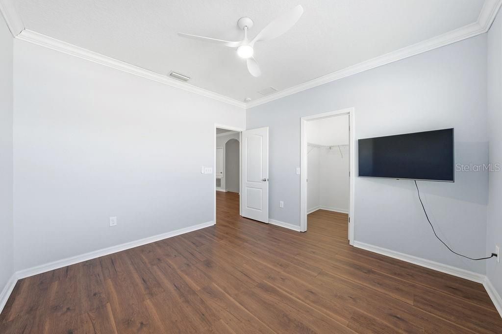 10534 Lake Seminole Terrace, Seminole, FL 33772 Photo