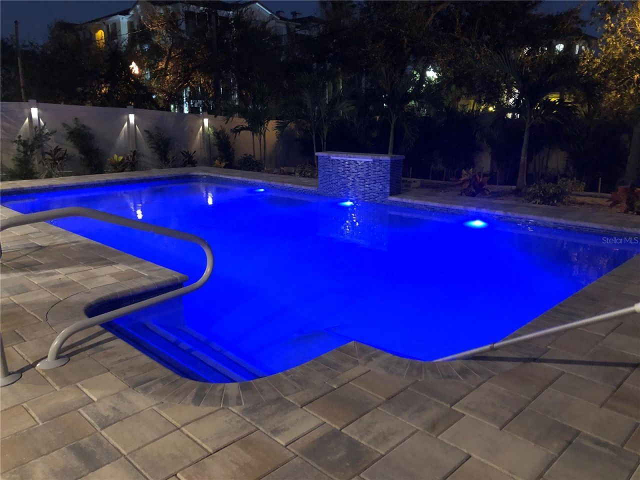 10534 Lake Seminole Terrace, Seminole, FL 33772 Photo