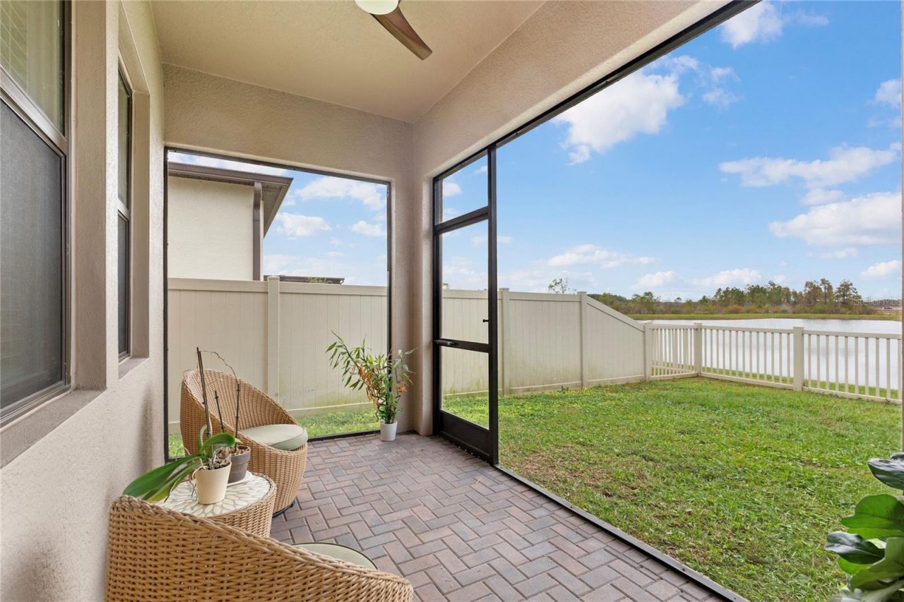 8692 Little Bluestem Drive, Land O Lakes, FL 34637 Photo