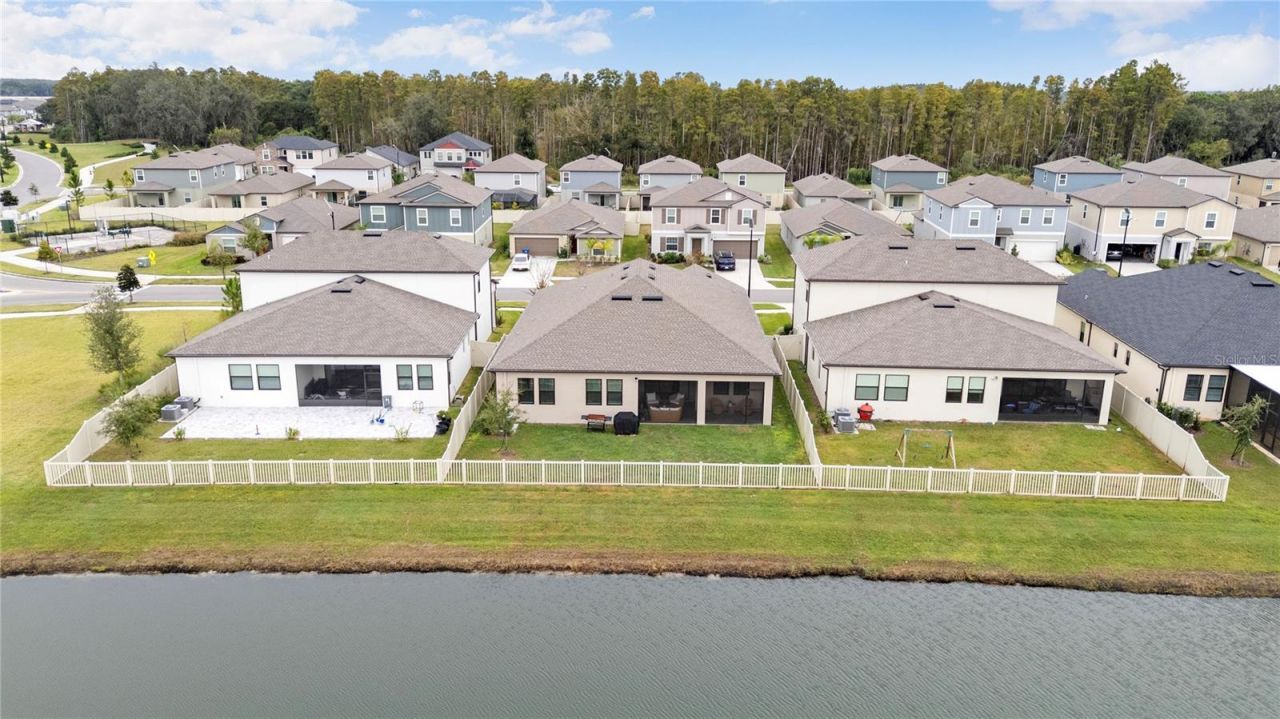 8692 Little Bluestem Drive, Land O Lakes, FL 34637 Photo