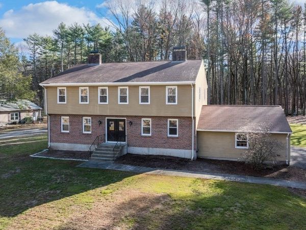 146-148 Kilburn Street, Lunenburg, MA 01462