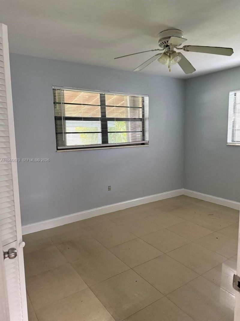 2401 Largo Dr, Miramar, FL 33023 Photo