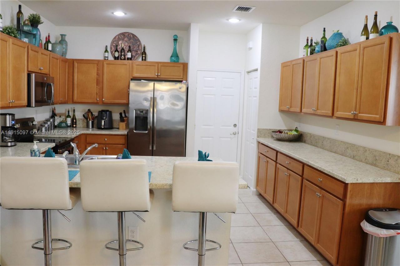 517 SE 34th Ter, Homestead, FL 33033 Photo