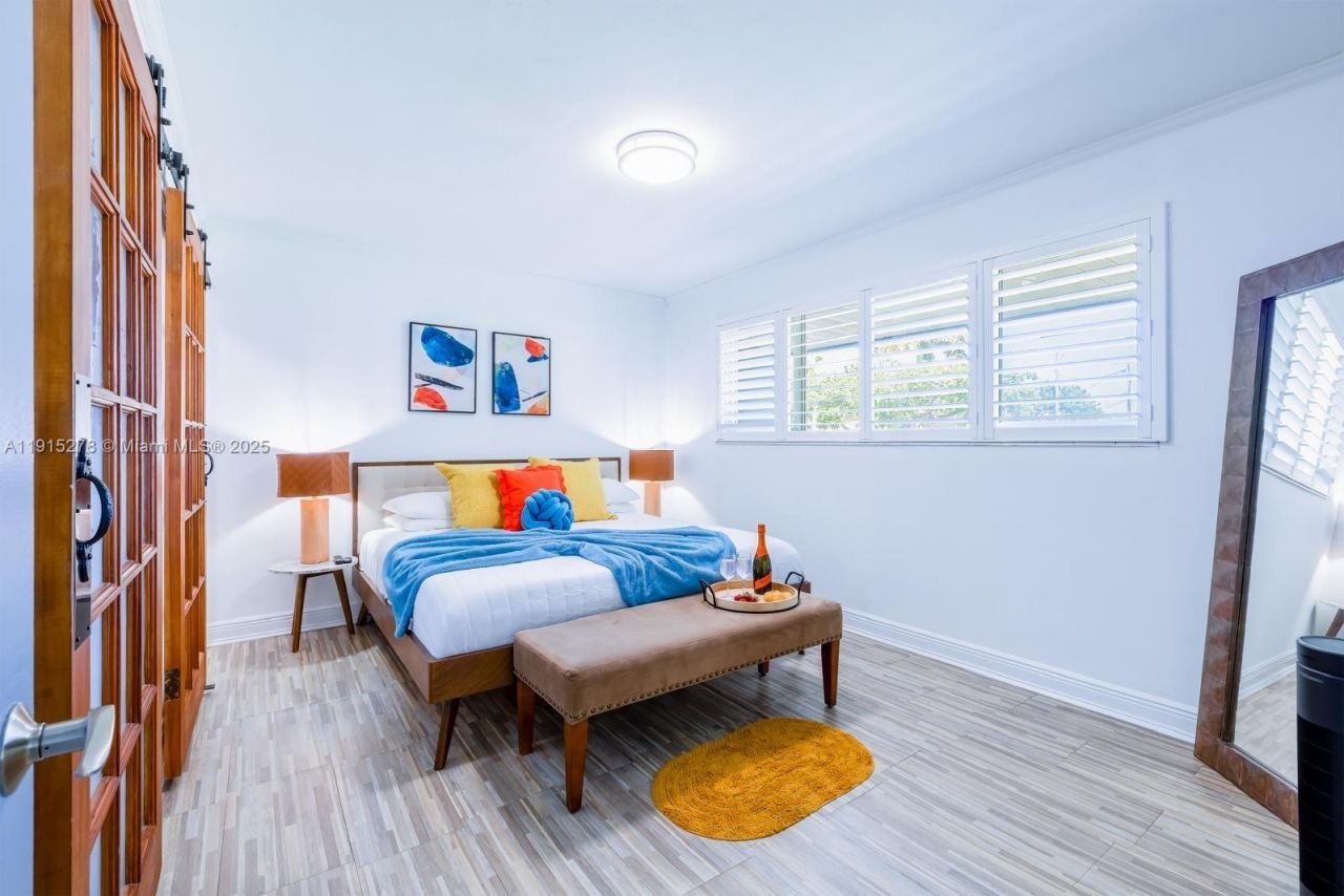 312 N Luna Ct, Hollywood, FL 33021 Photo