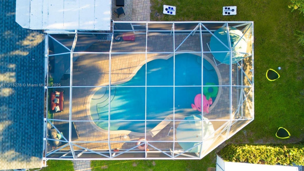 312 N Luna Ct, Hollywood, FL 33021 Photo