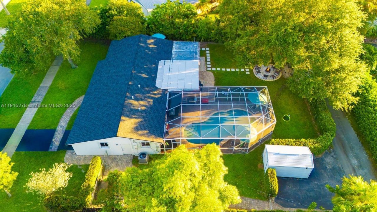 312 N Luna Ct, Hollywood, FL 33021 Photo