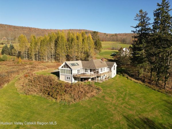 685 Old Winter Hollow Rd., New Kingston, NY 12459