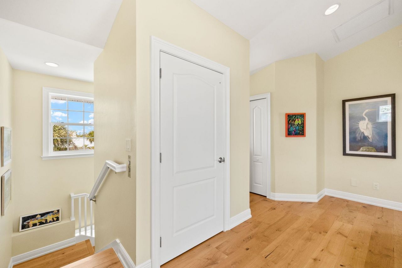 2391 Shop Rd, Sanibel, FL 33957 Photo