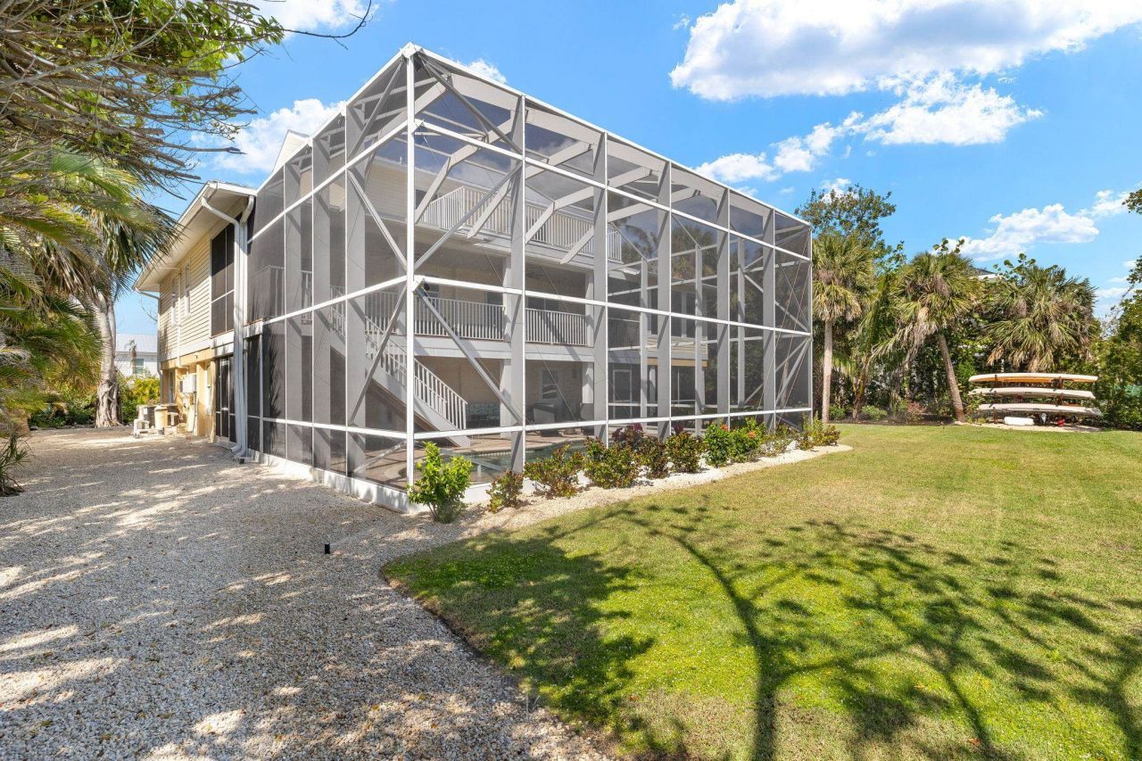 2391 Shop Rd, Sanibel, FL 33957 Photo