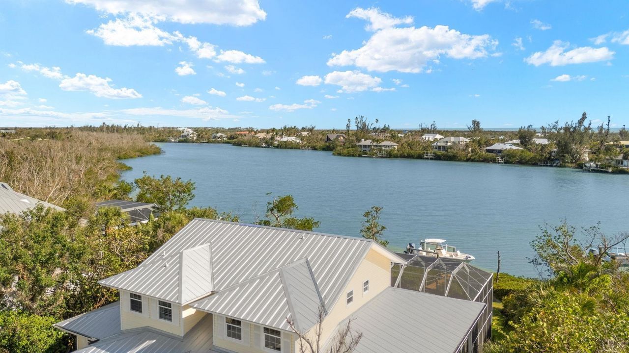 2391 Shop Rd, Sanibel, FL 33957 Photo