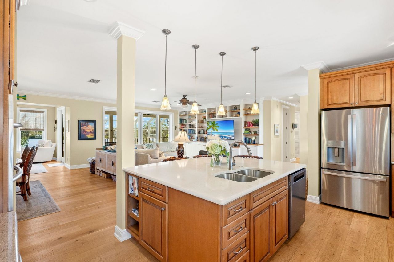 2391 Shop Rd, Sanibel, FL 33957 Photo