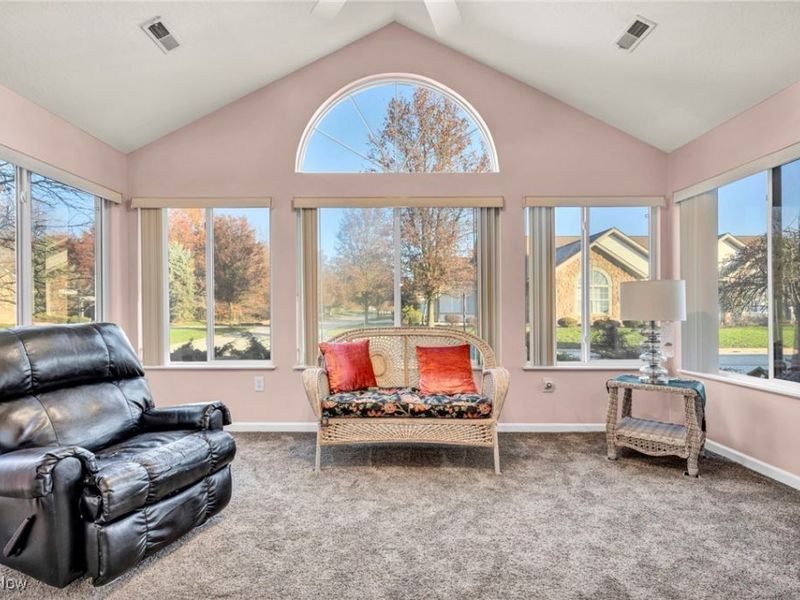 455 Classic Drive, Tallmadge, OH 44278 Photo 10