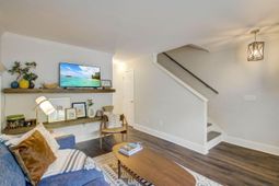 252 Howle Avenue photo 4