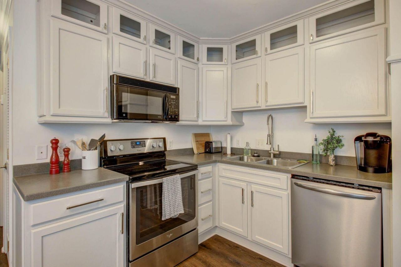 252 Howle Avenue Photo 6