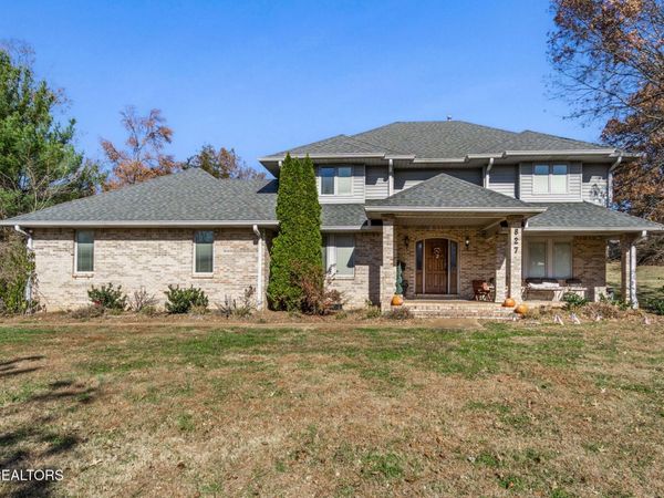 827 Crescent Drive, Cookeville, TN 38501