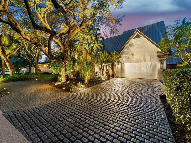 2415 Riverlane Ter, Fort Lauderdale, FL 33312 Main Photo