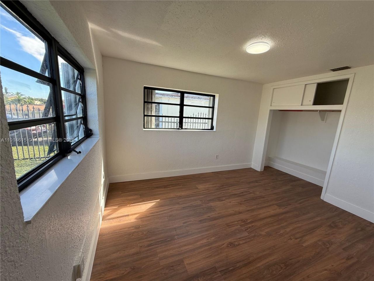 1430 NW 176th Ter, Miami Gardens, FL 33169 Photo