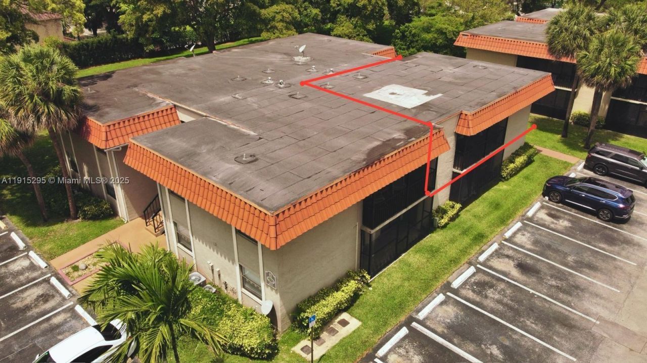 9712 Hammocks Blvd, Unit 201-30, Miami, FL 33196 Photo