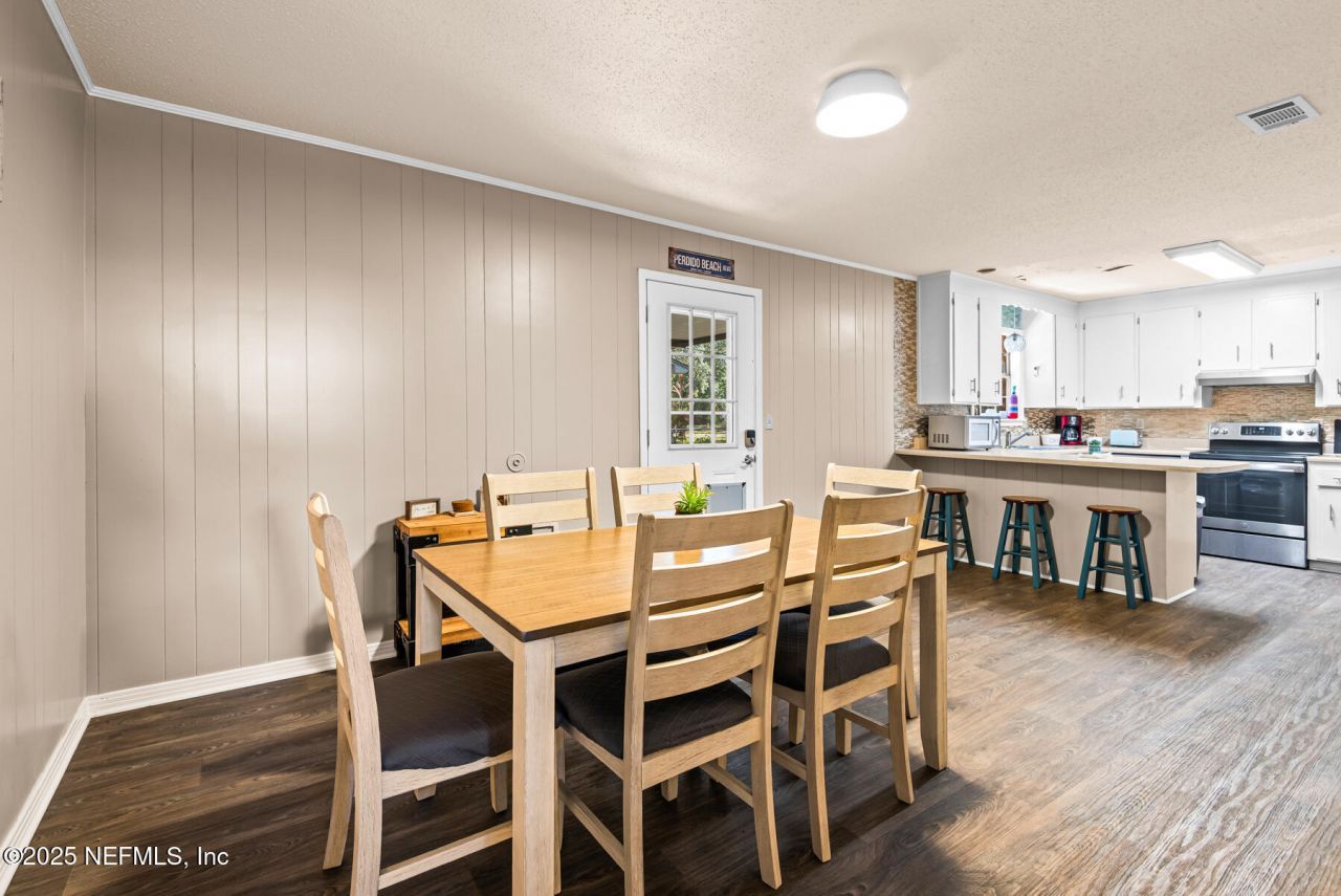 1040 Jocelin Road, Pensacola, FL 32506 Photo