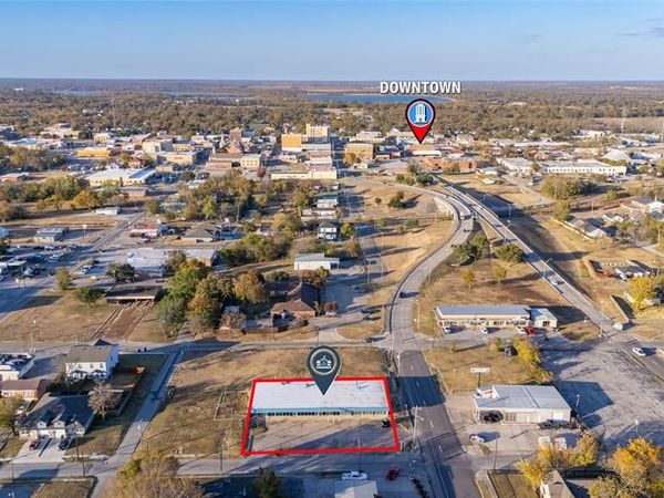 2602 Jones Street , Greenville, TX 75401