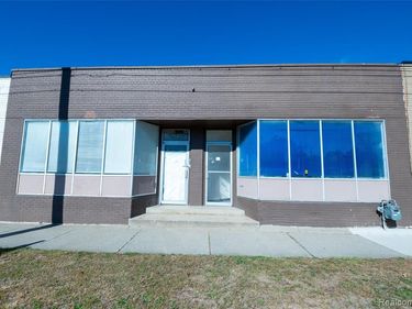 25048 W 6 Mile Road, Redford Twp, MI 48240