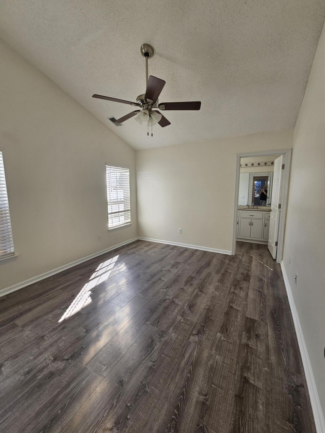 1424 Pinethicket Drive Photo 15