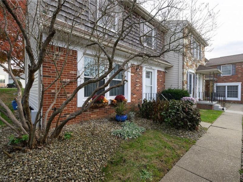 536 Austin Drive, Barberton, OH 44203 Photo 4