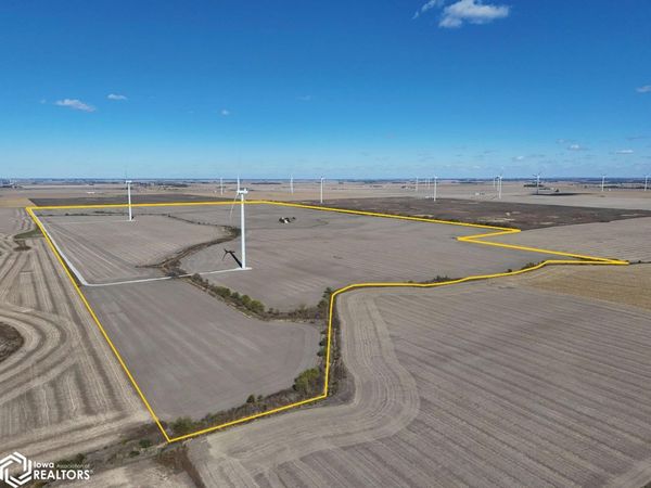 E 3700 North Rd., Hoopeston, IL 60963