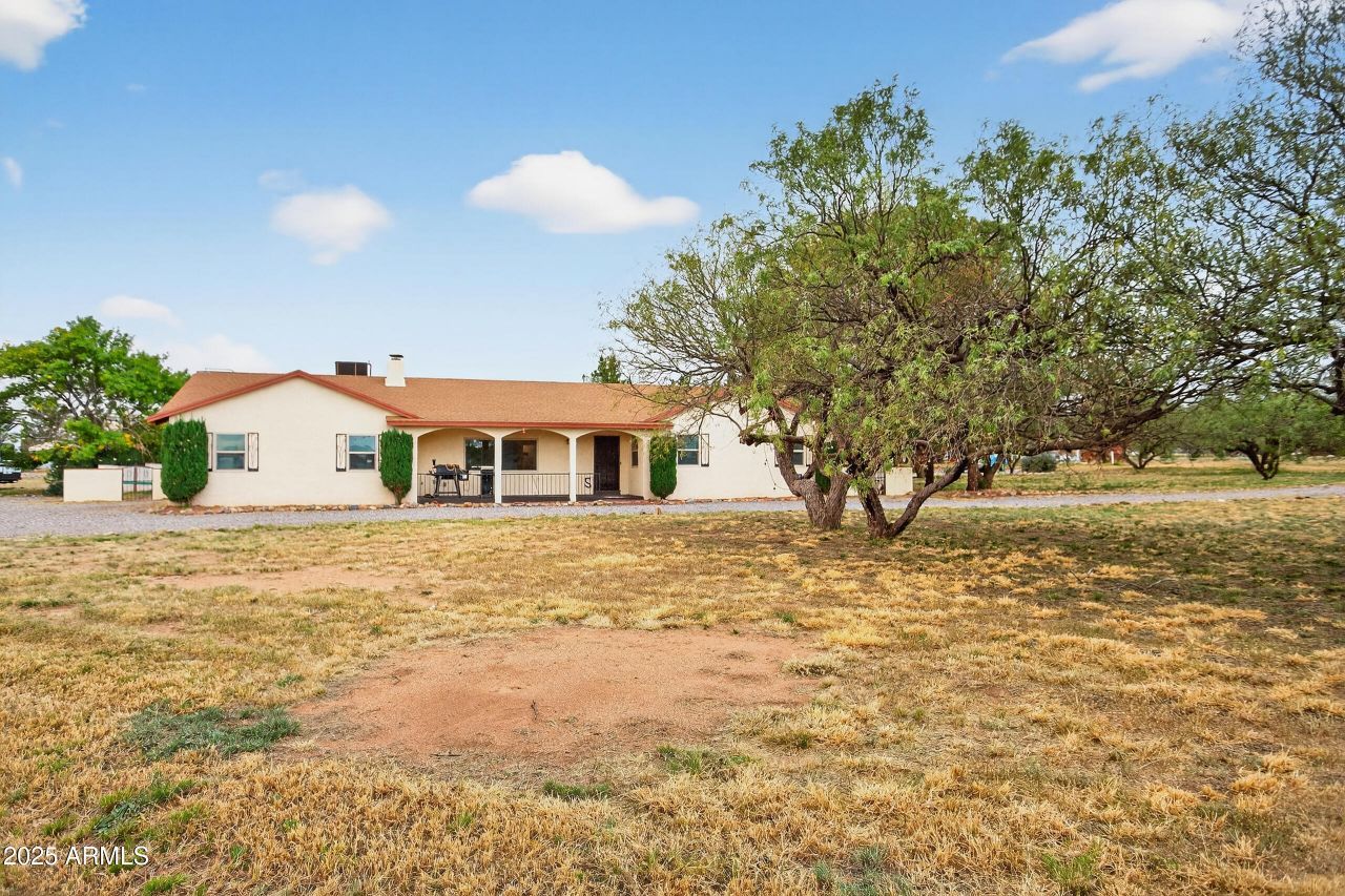 2602 E Kiowa Street, Sierra Vista, AZ 85650 Main Photo