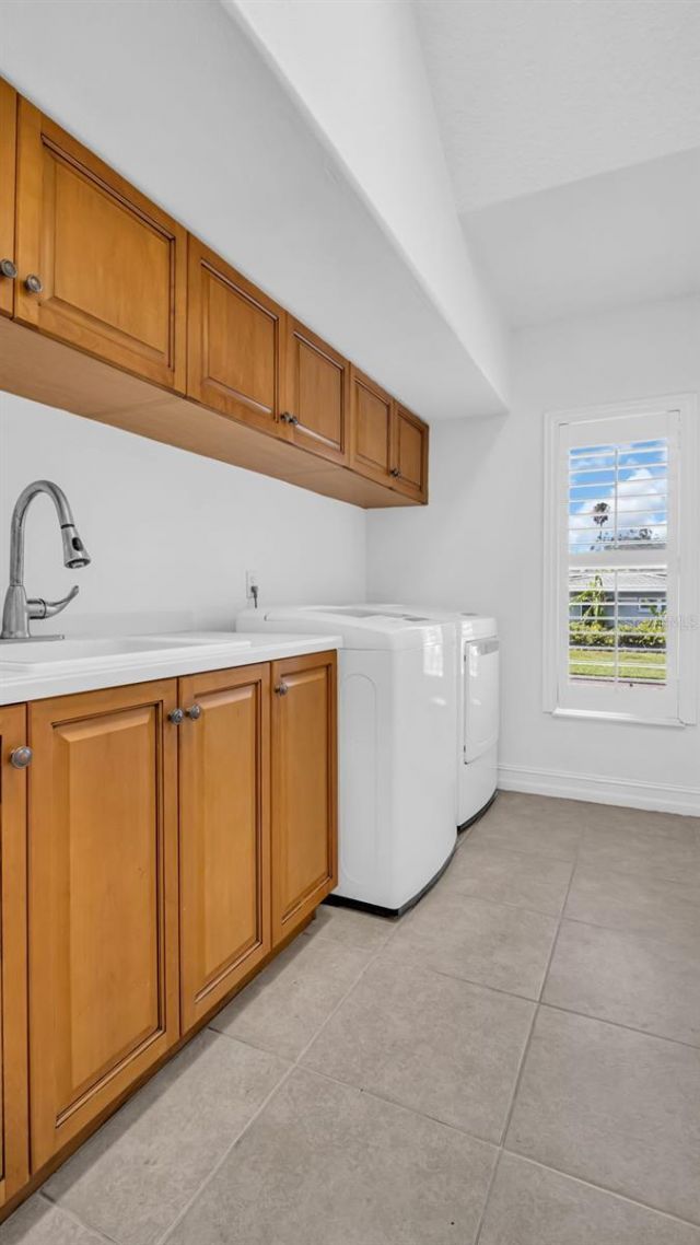 1089 Cordova Boulevard Ne, Saint Petersburg, FL 33704 Photo