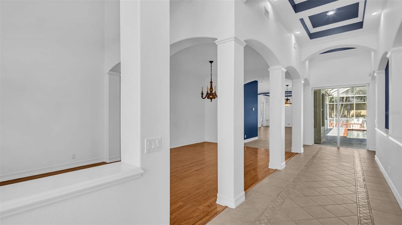 1089 Cordova Boulevard Ne, Saint Petersburg, FL 33704 Photo