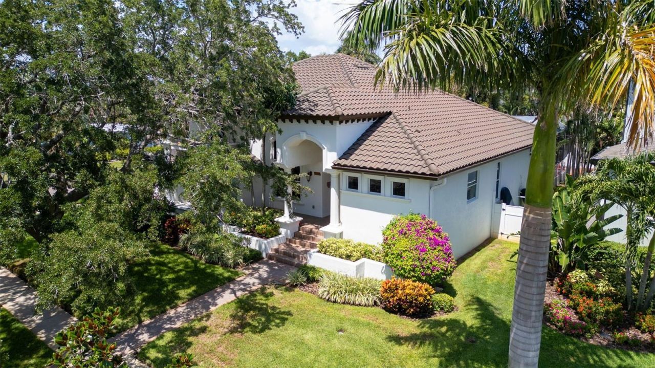 1089 Cordova Boulevard Ne, Saint Petersburg, FL 33704 Photo