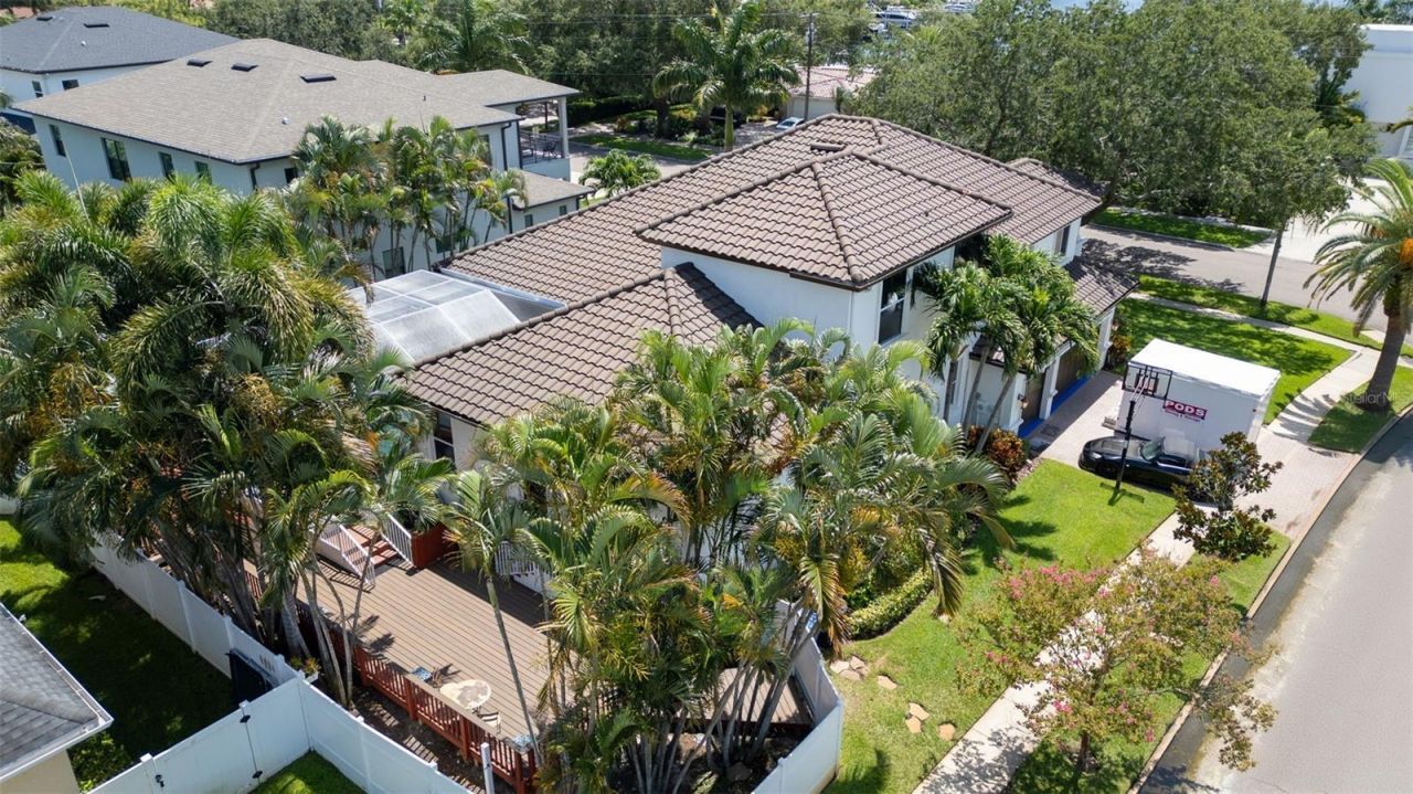 1089 Cordova Boulevard Ne, Saint Petersburg, FL 33704 Photo