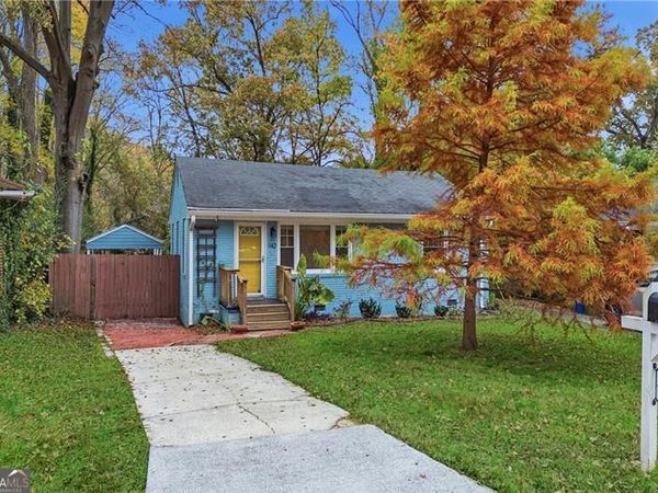 142 Woodbine Circle SE, Atlanta, GA 30317