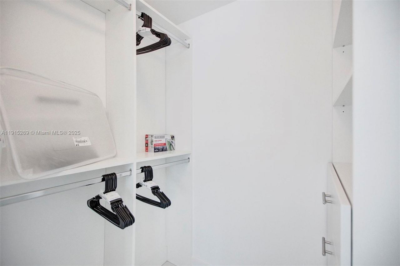 1300 S Miami Ave, Unit 1407, Miami, FL 33130 Photo