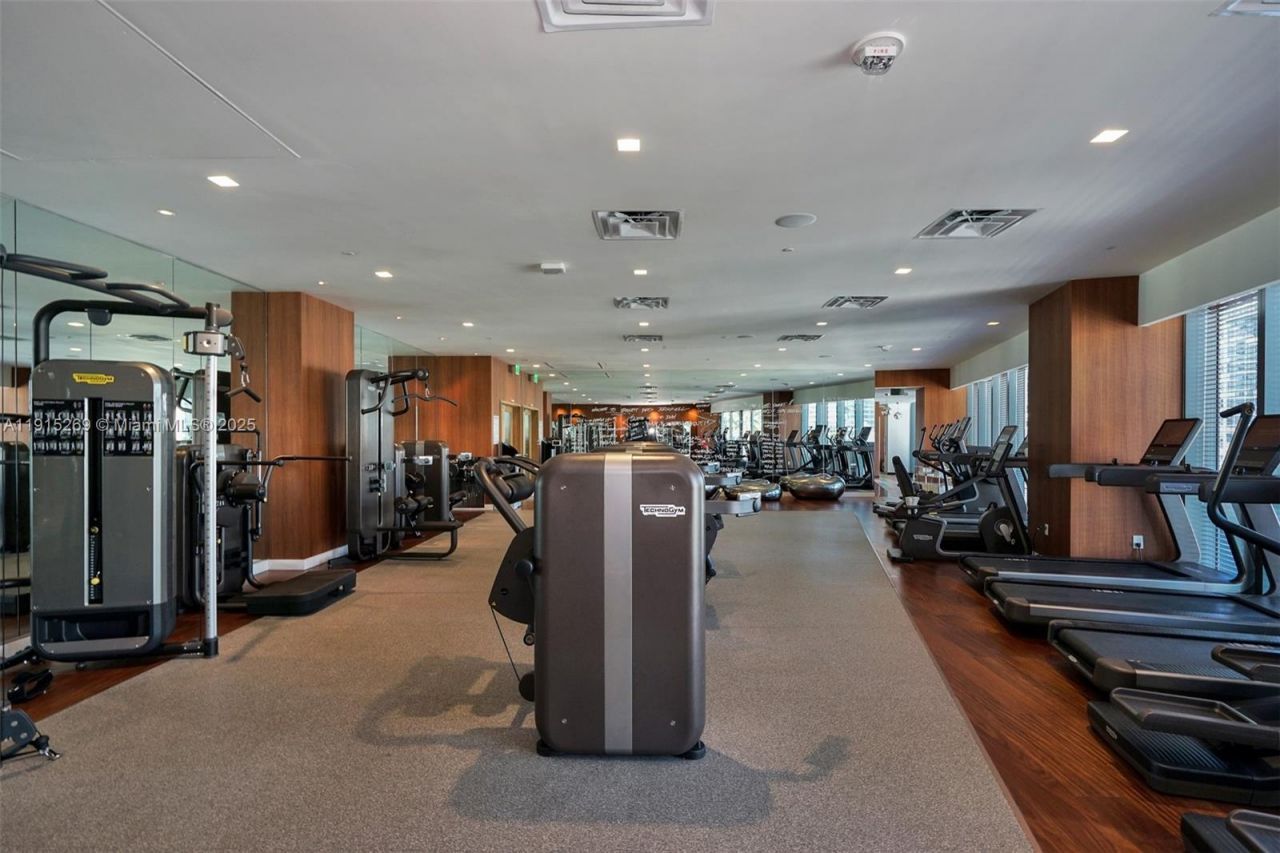 1300 S Miami Ave, Unit 1407, Miami, FL 33130 Photo