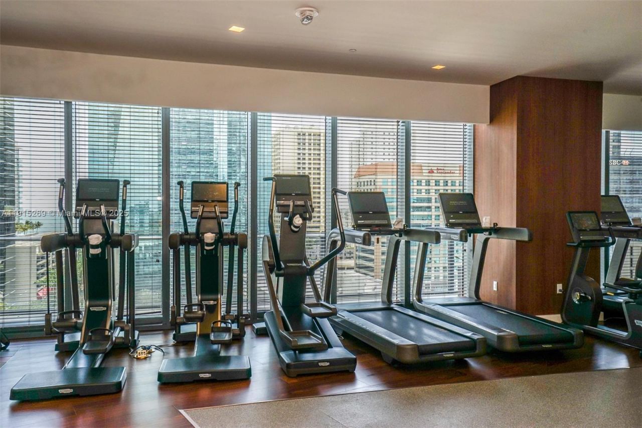 1300 S Miami Ave, Unit 1407, Miami, FL 33130 Photo