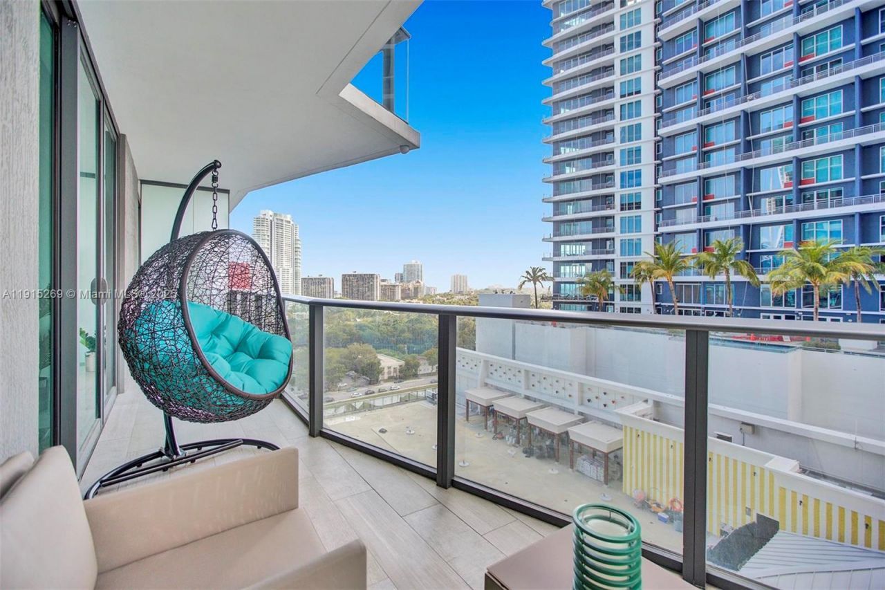 1300 S Miami Ave, Unit 1407, Miami, FL 33130 Photo