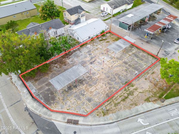 105 Moss Street , Lafayette, LA 70501