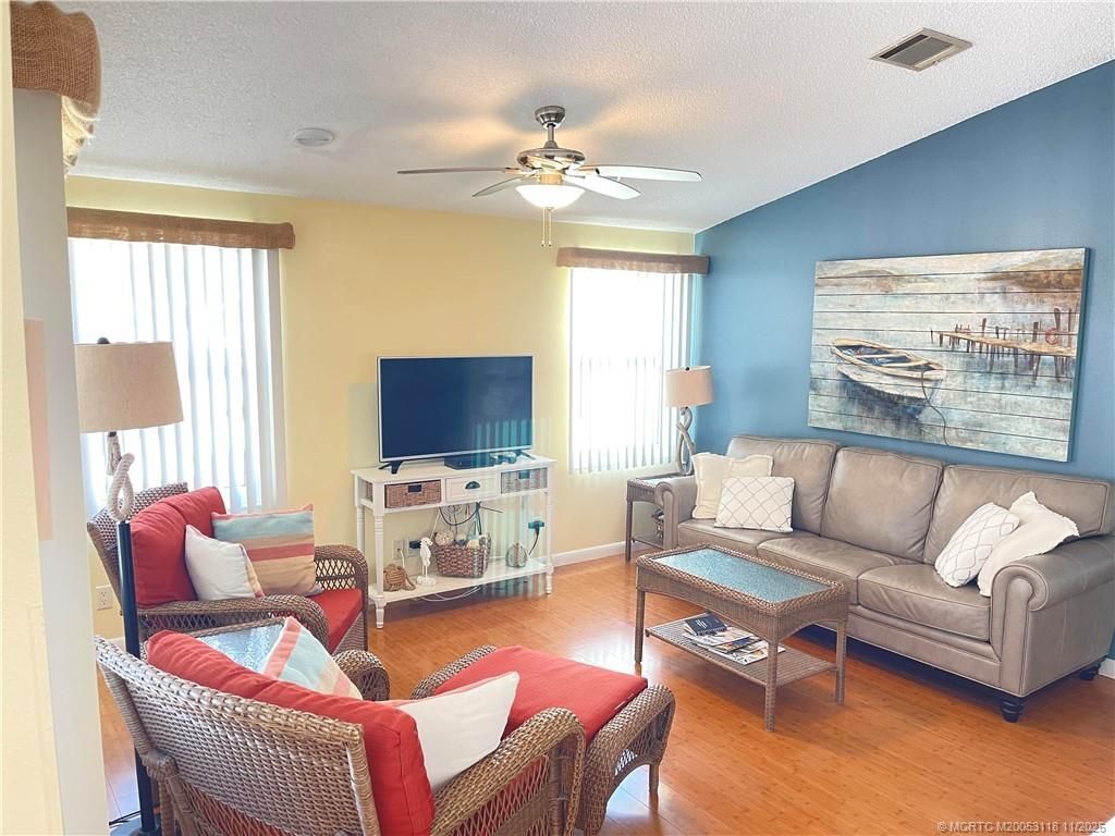 717 Nettles Boulevard, Jensen Beach, FL 34957 Photo