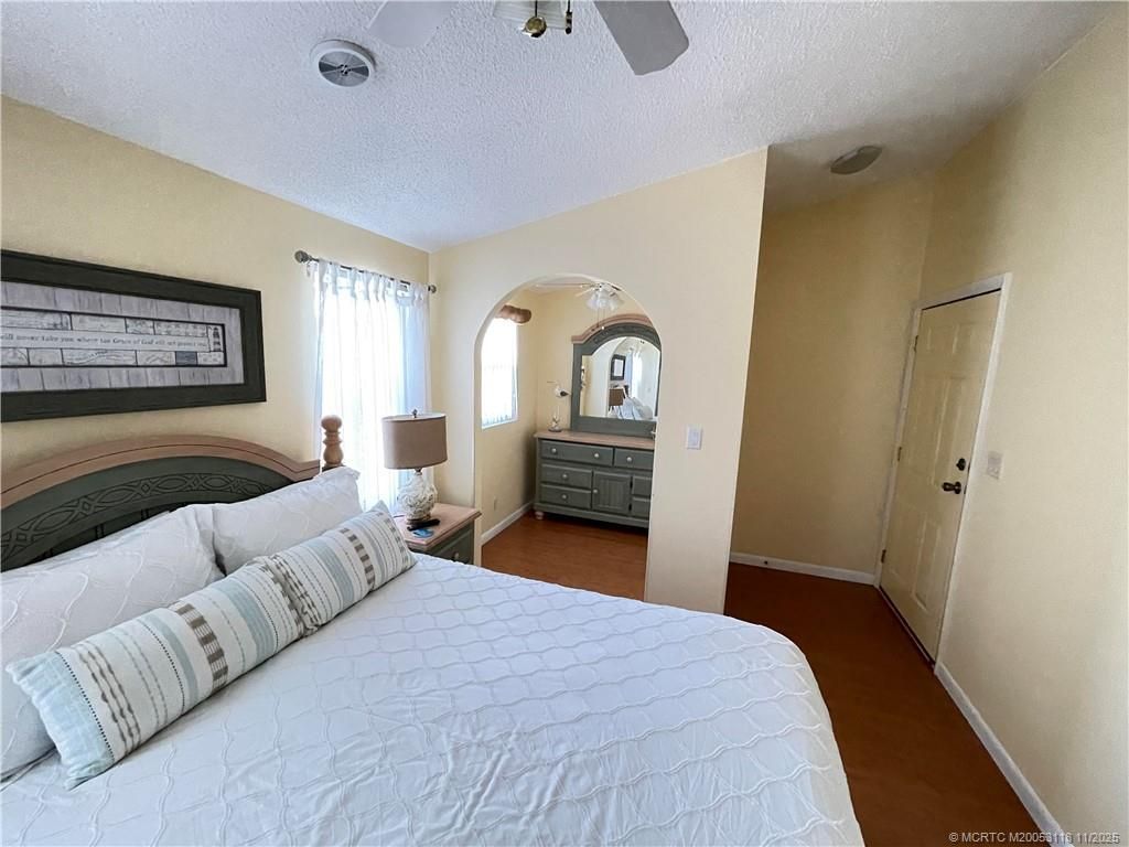 717 Nettles Boulevard, Jensen Beach, FL 34957 Photo