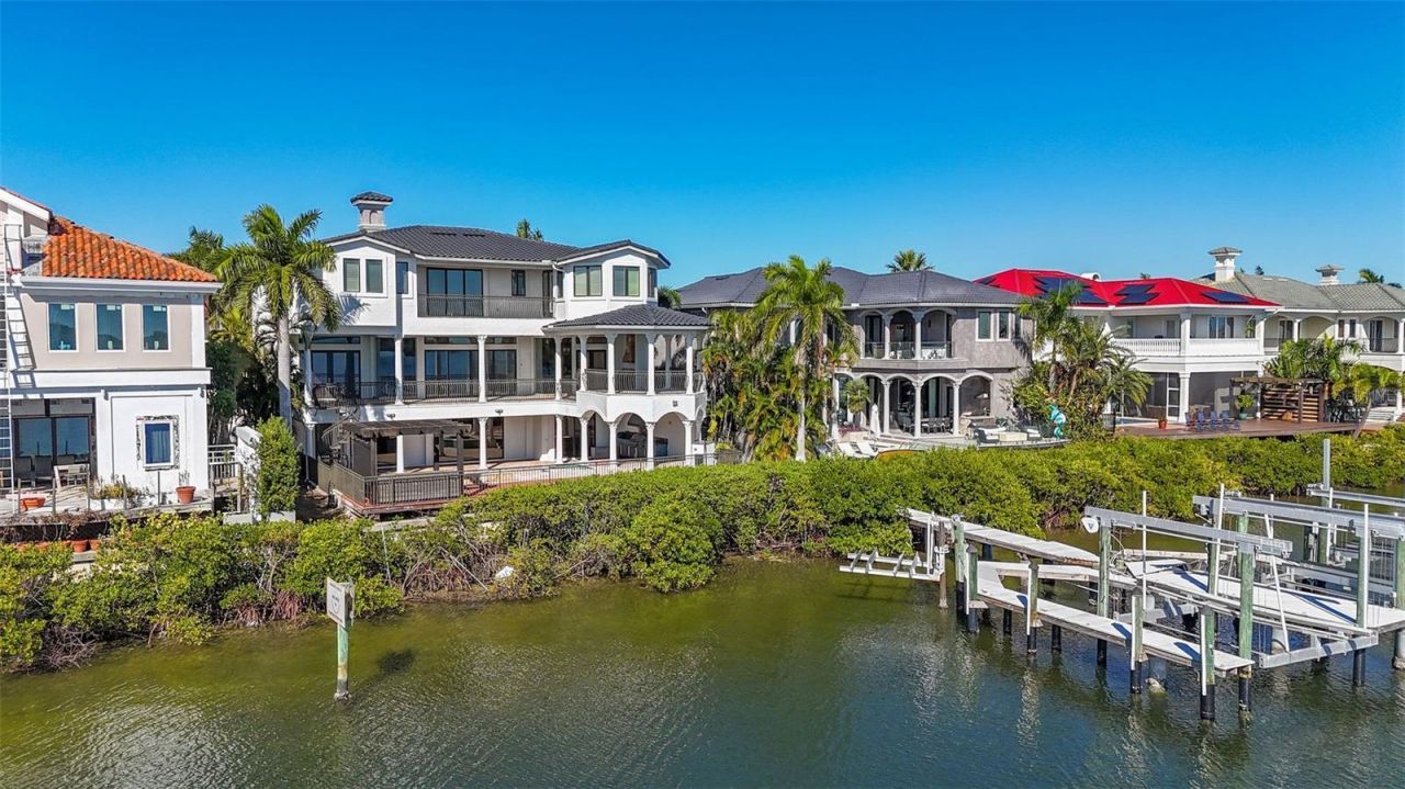 4107 Causeway Vista Drive, Tampa, FL 33615 Photo