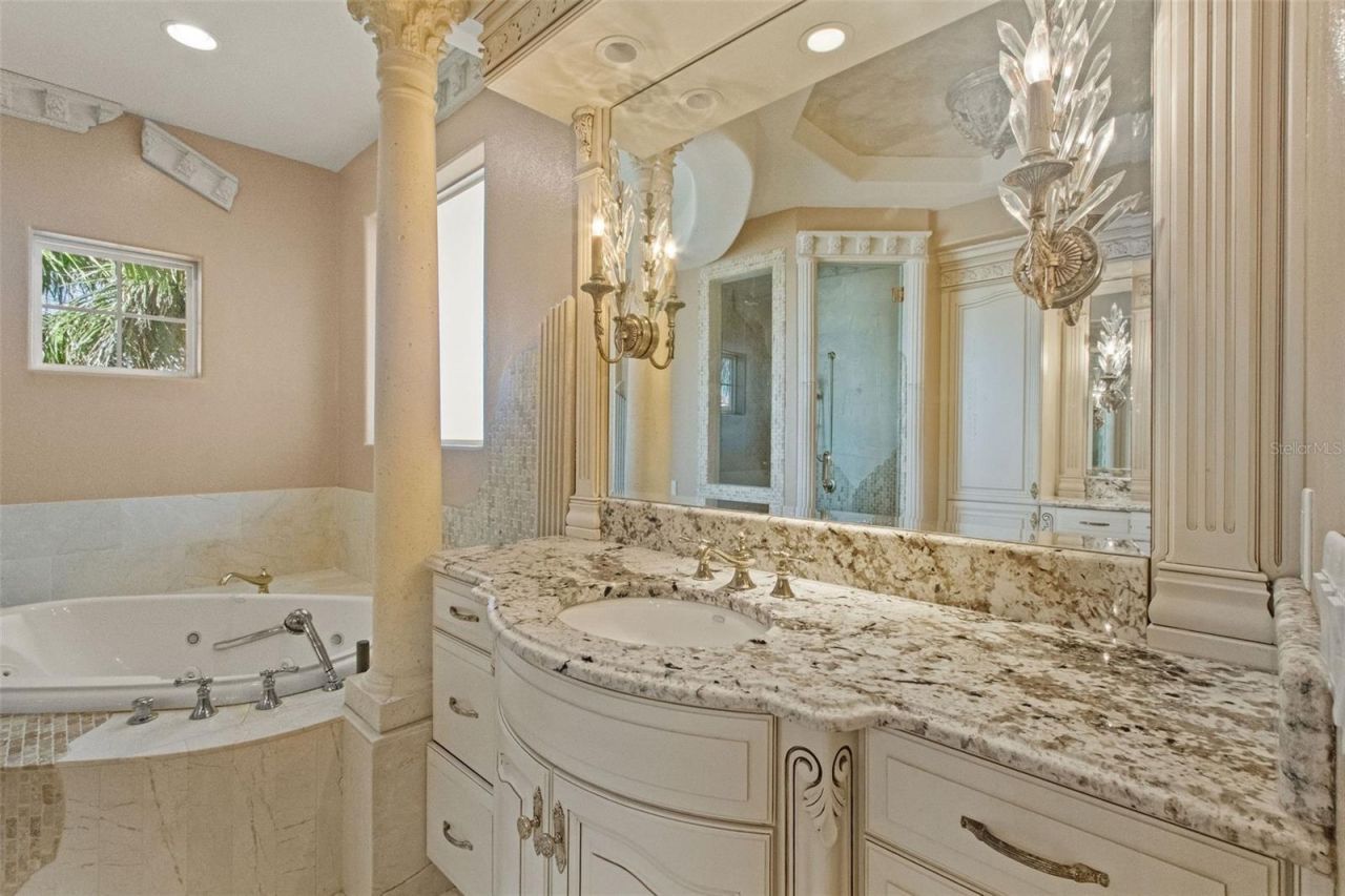 4107 Causeway Vista Drive, Tampa, FL 33615 Photo